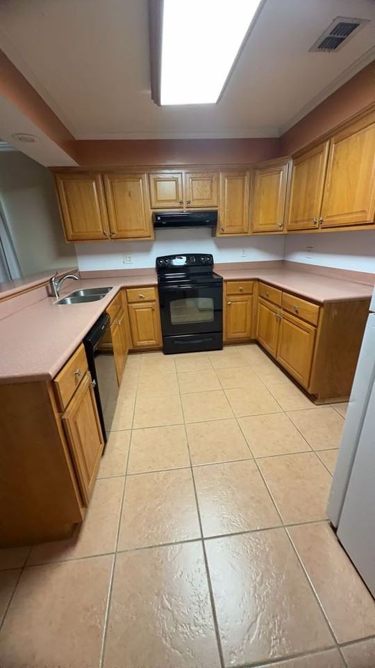 5520 Sunwood Rd - Photo 2 of 14