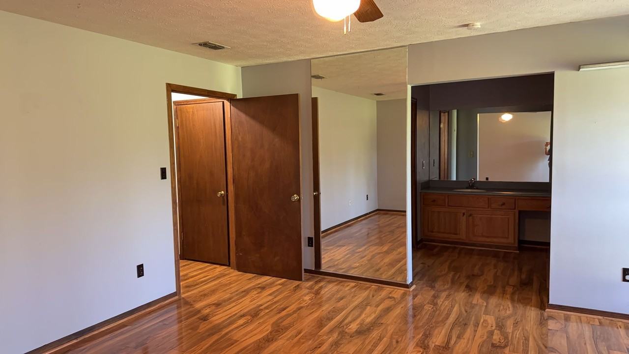 5520 Sunwood Rd - Photo 7 of 14