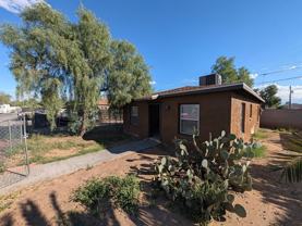 308 E Windsor St - Photo 1 of 1