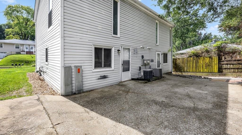 36 Lee Dr #C - Photo 2 of 20