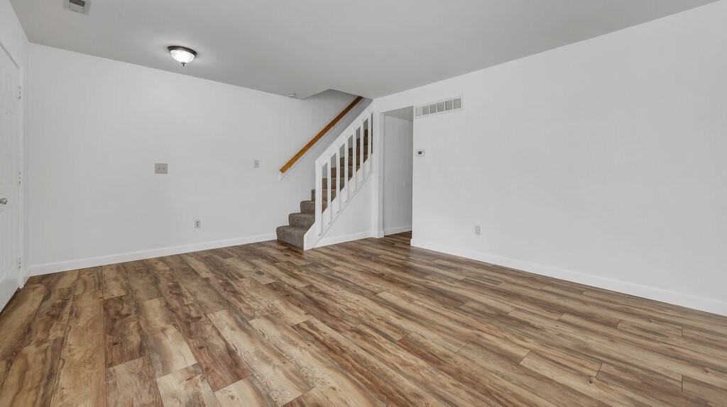 36 Lee Dr #C - Photo 5 of 20