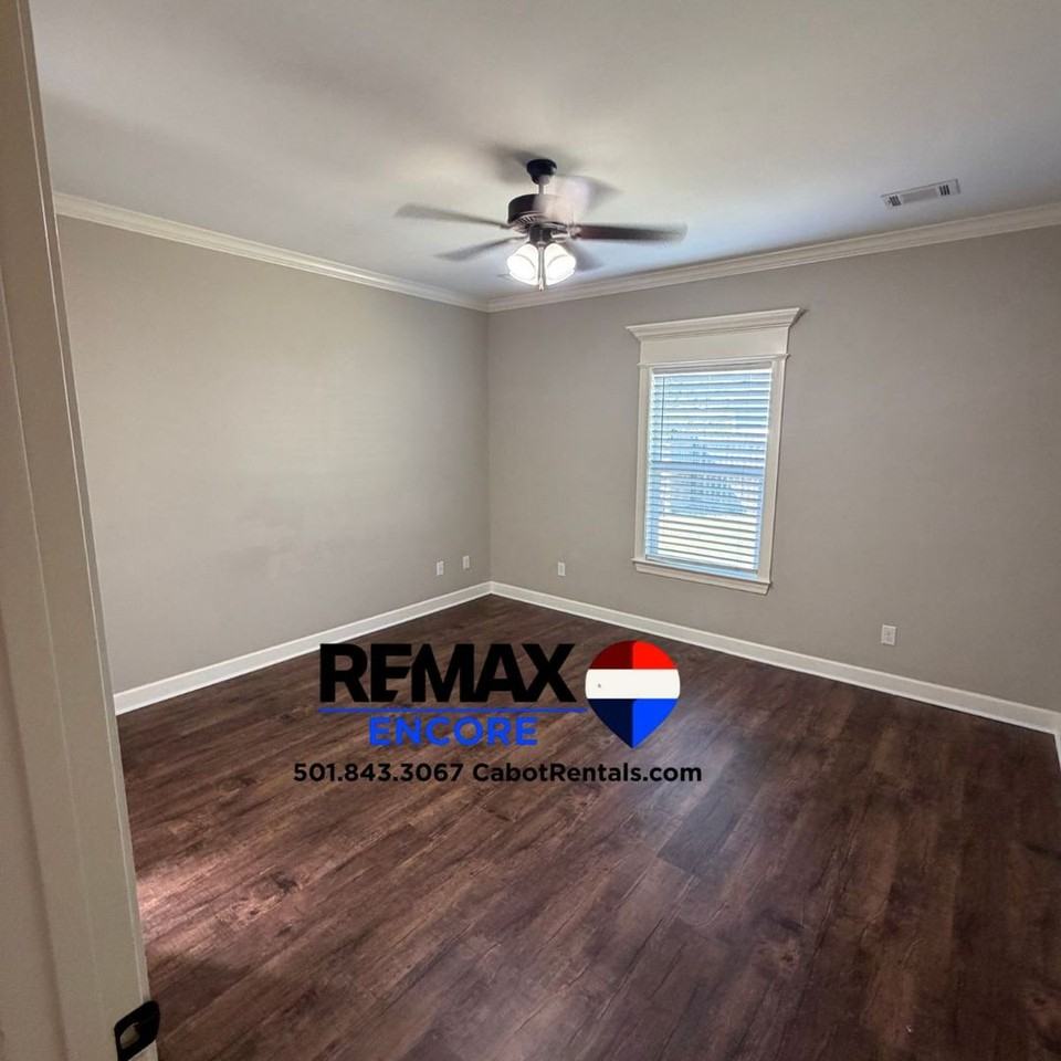 35 Woodhaven Dr - Photo 6 of 11