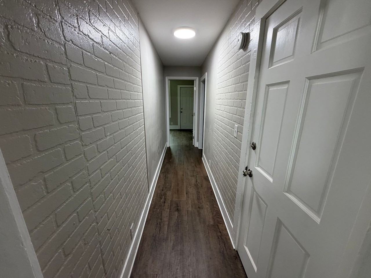 615 E. Maumee Street - Photo 3 of 31