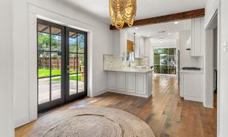 featured image of 1447 Lee Dr