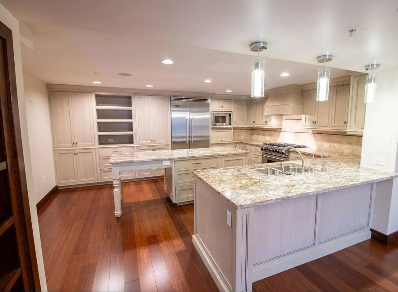 10660 Ne 9th Pl - Photo 6 of 33