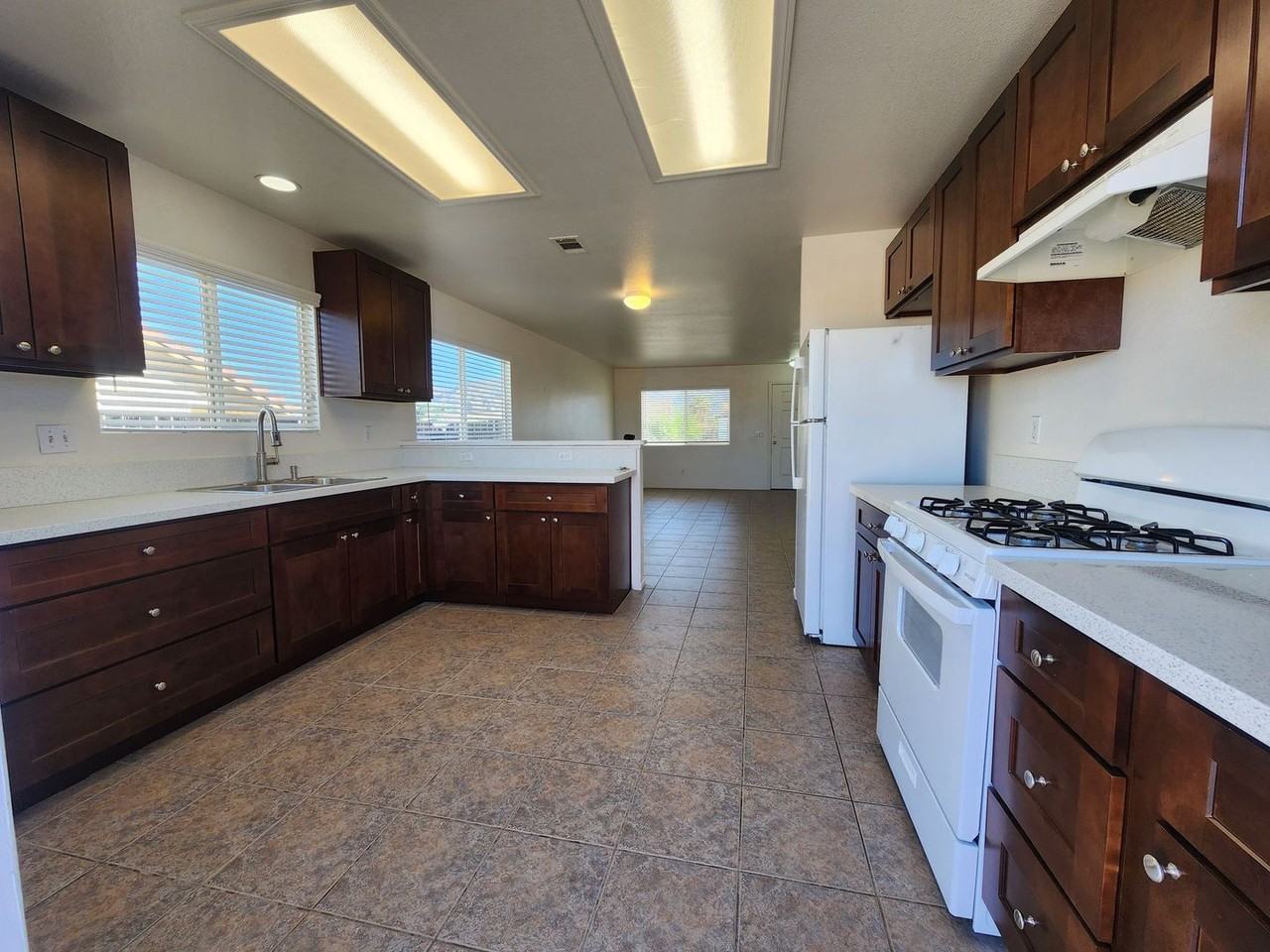 71516 Florida Dr - Photo 5 of 20