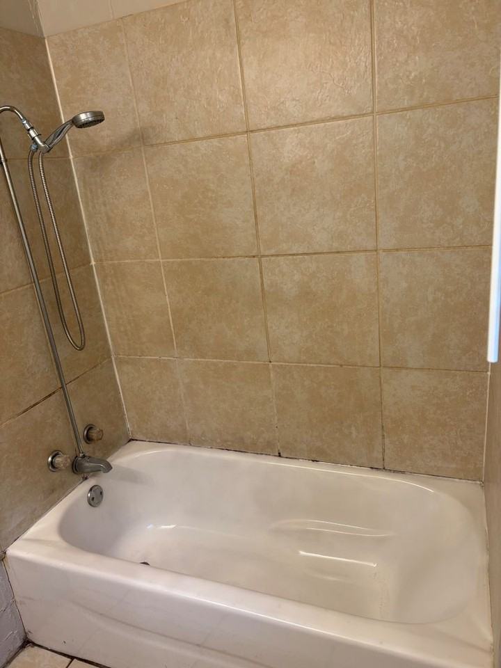2433 Greene St - Photo 5 of 8