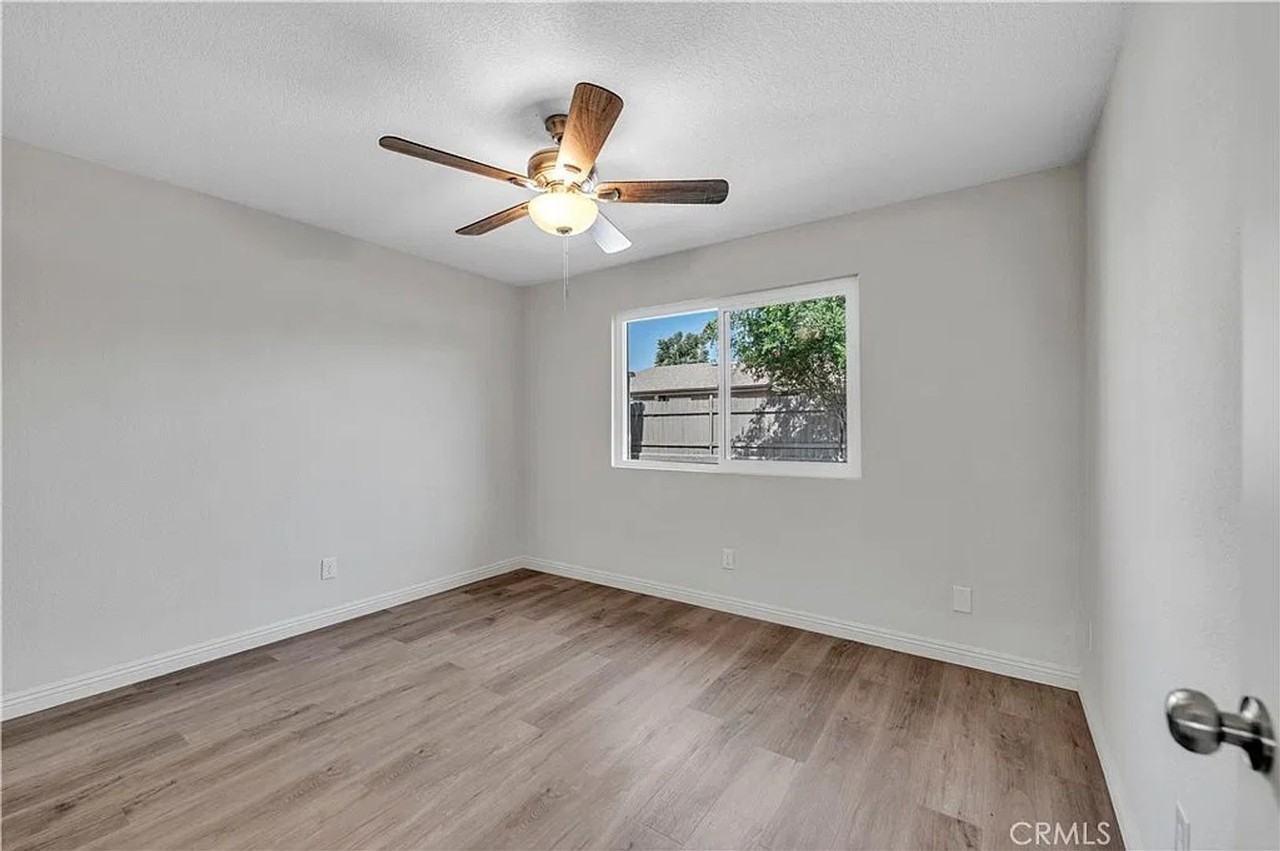 470 W Kimball Ave #6 - Photo 6 of 8