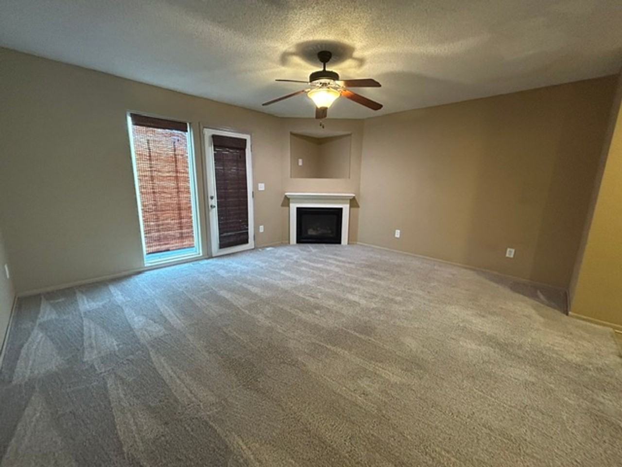 15437 Nw 123rd St - Photo 6 of 21