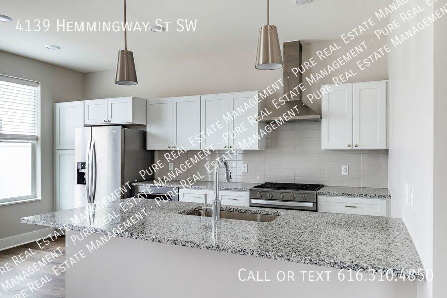 4139 Hemmingway St Sw - Photo 7 of 32