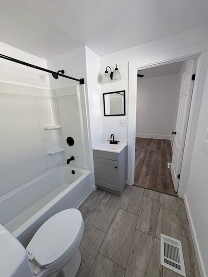 1204 Delmar Ave - Photo 7 of 16