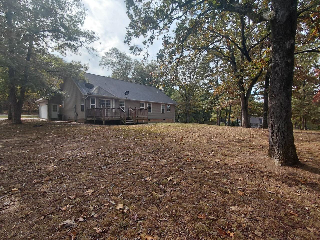 21094 Layla Rd - Photo 3 of 23