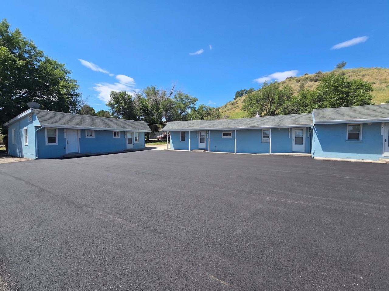 Hillside Apartments | Studio, 1 & 3 Bedroom Homes Near Downtown Pueblo! - Photo 2 of 2