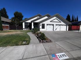 1695 Klondike Way - Photo 1 of 1