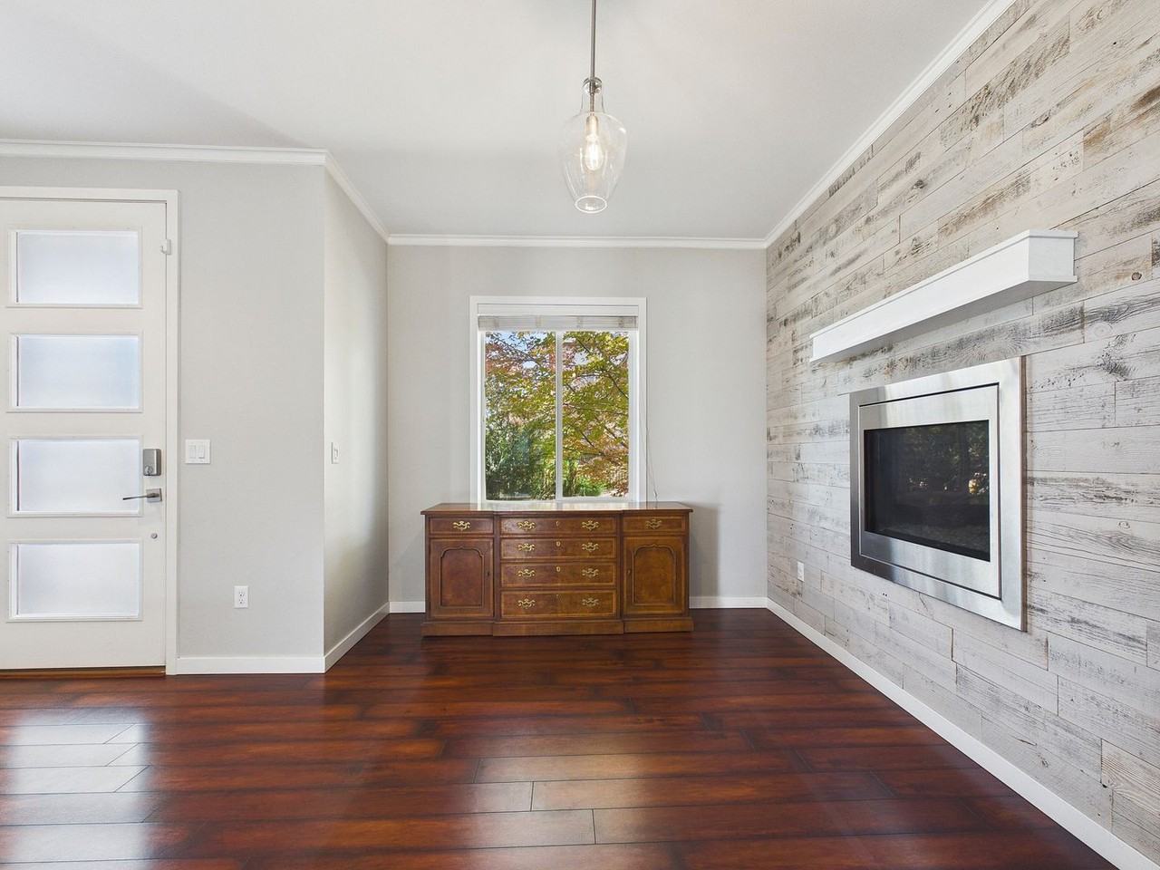 3328 Cranston Cir - Photo 6 of 41