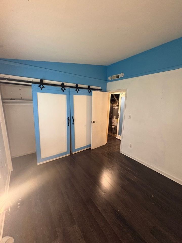 1121 Saint Helena Dr - Photo 5 of 11