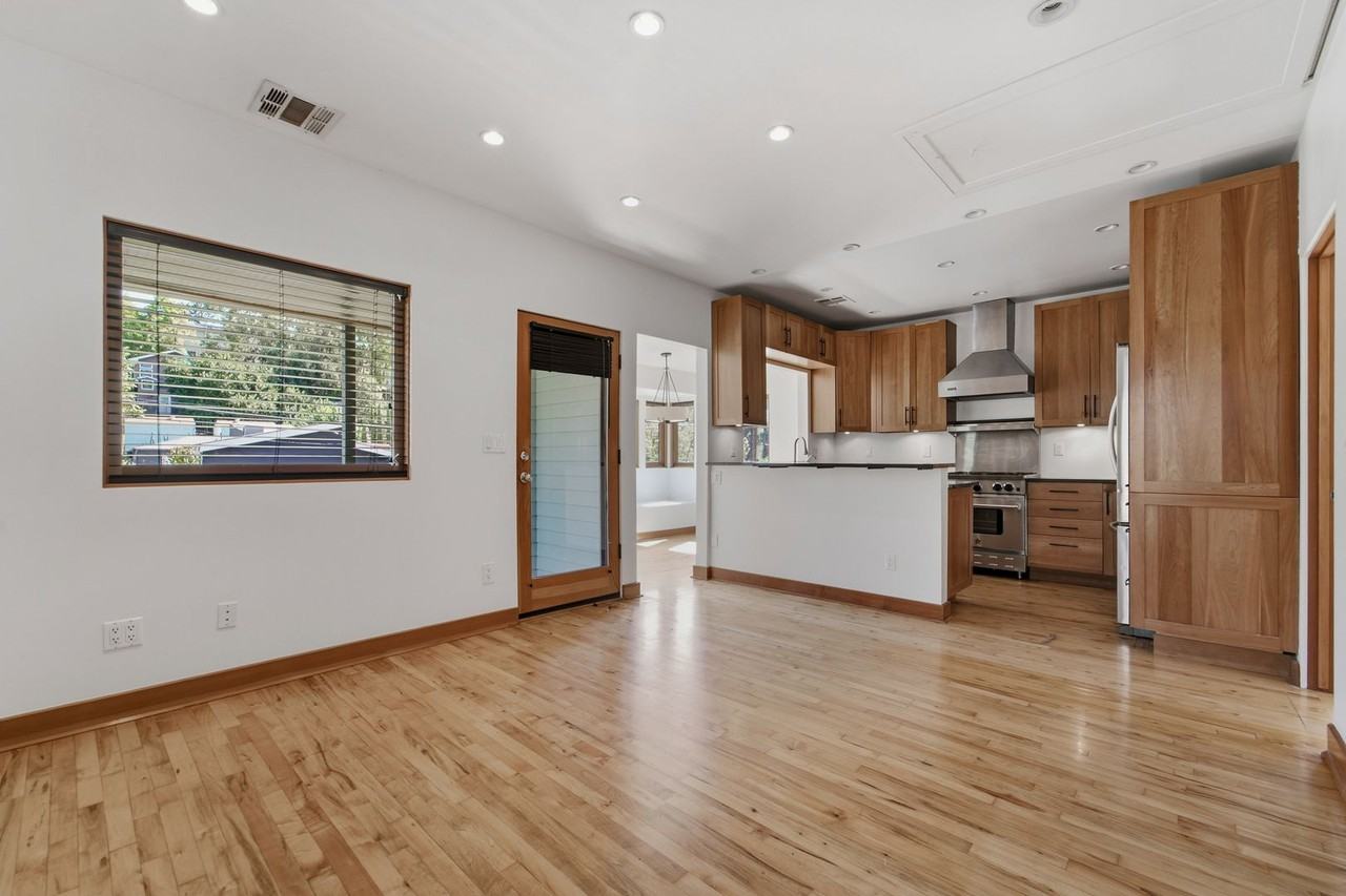 2229 Echo Park Ave - Photo 4 of 31