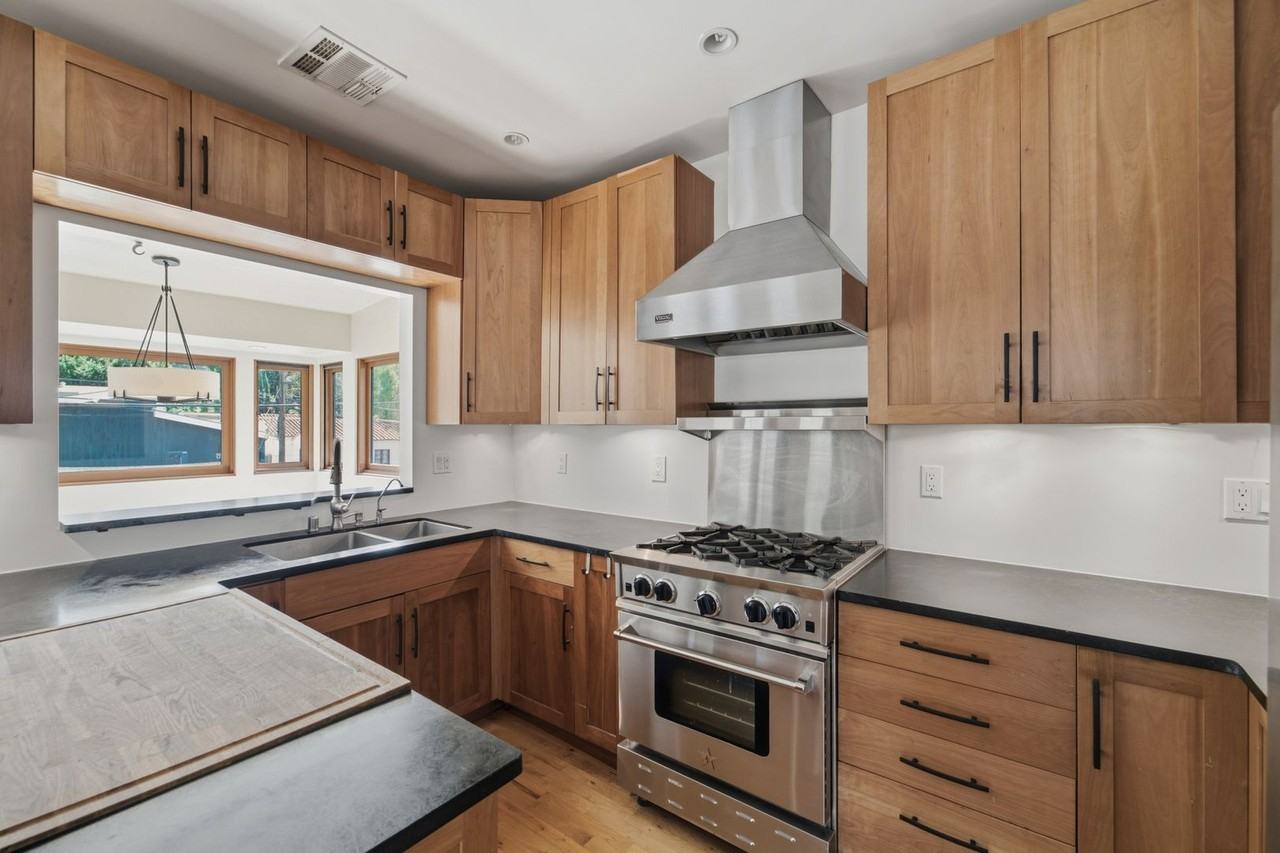 2229 Echo Park Ave - Photo 6 of 31