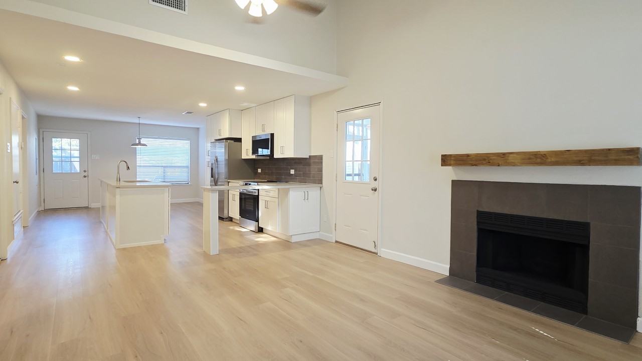 519 Pine Trail Dr - Photo 3 of 25