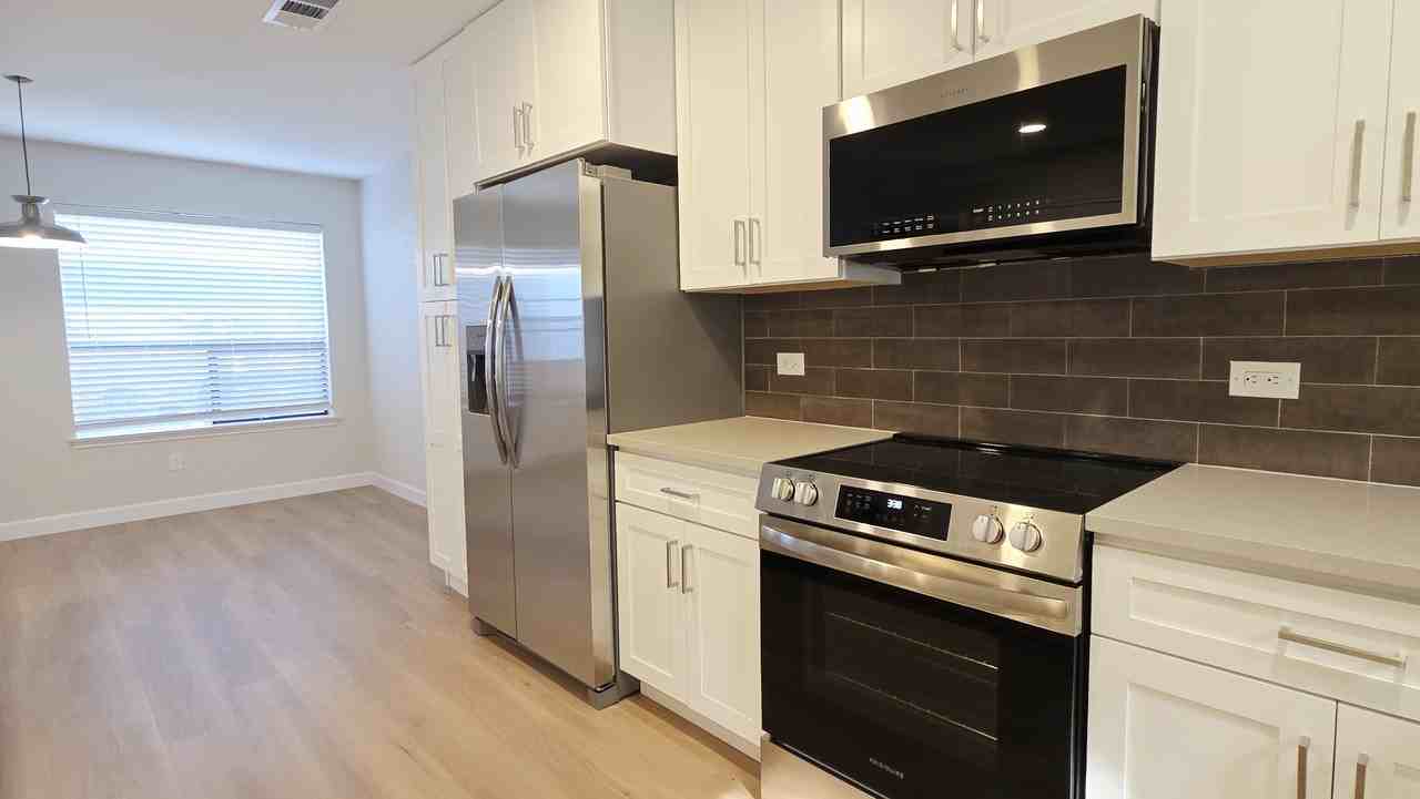 519 Pine Trail Dr - Photo 7 of 25