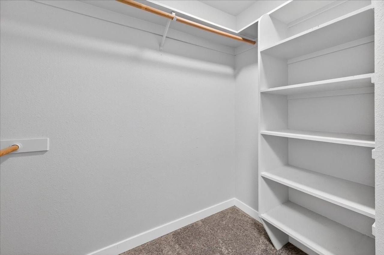 9547 N Whitehouse Dr - Photo 7 of 11