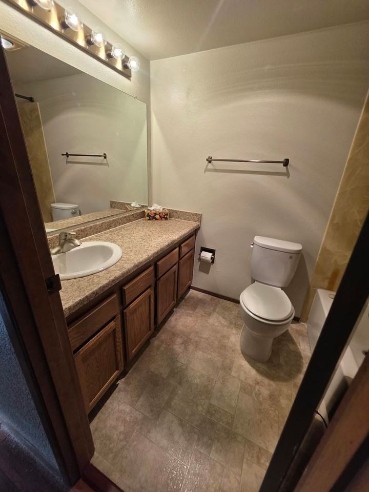 3207 Colby Ave - Photo 5 of 6