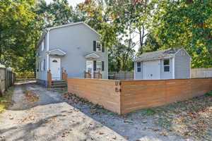 featured image of 15 Otis Ct