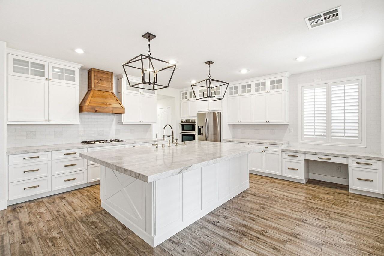 5434 Fawn Chase Way - Photo 5 of 36