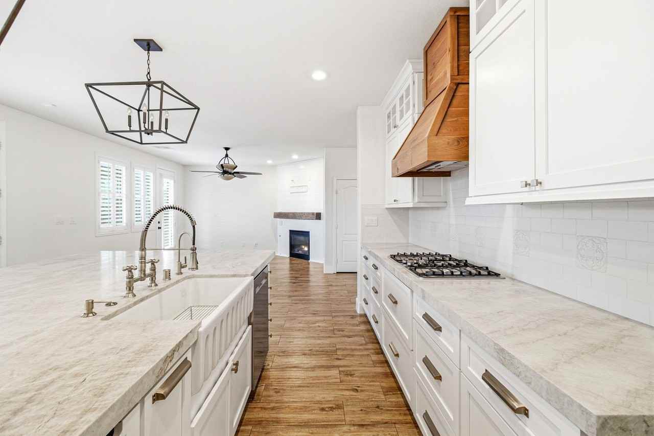 5434 Fawn Chase Way - Photo 7 of 36