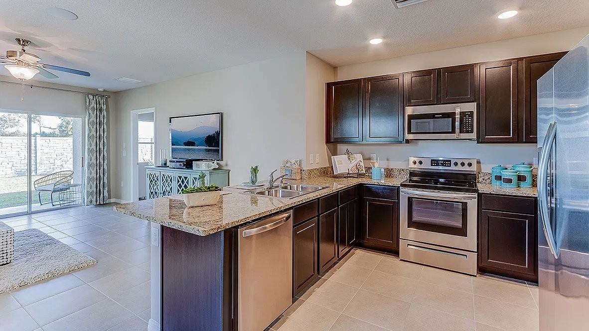 16750 Trite Bend St - Photo 4 of 16