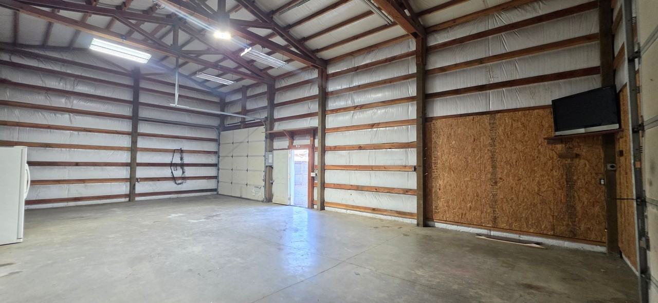 710 Goucher St - Photo 5 of 14