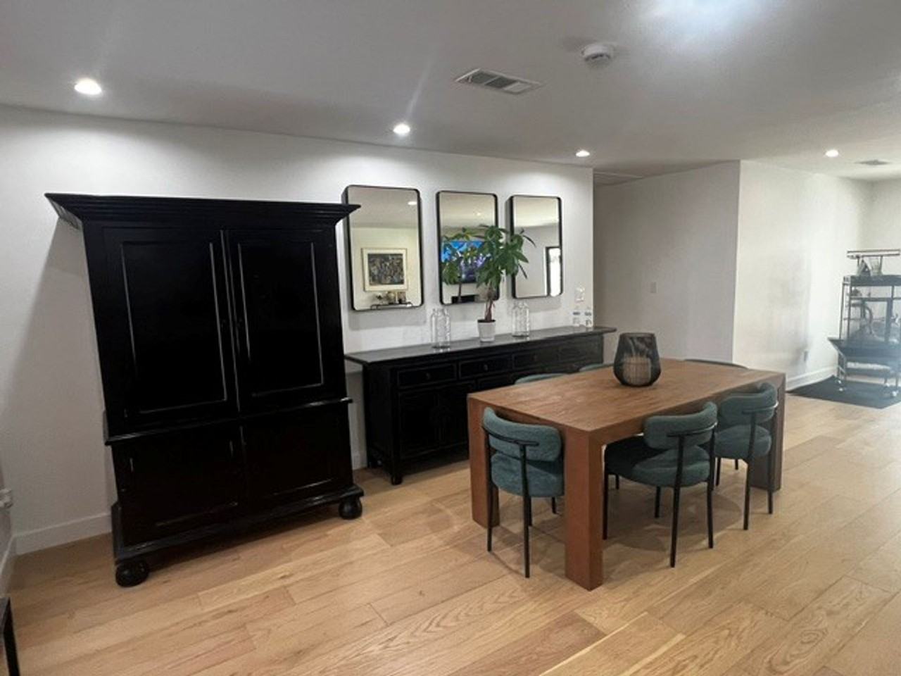 1656 Juniper Ave - Photo 6 of 22