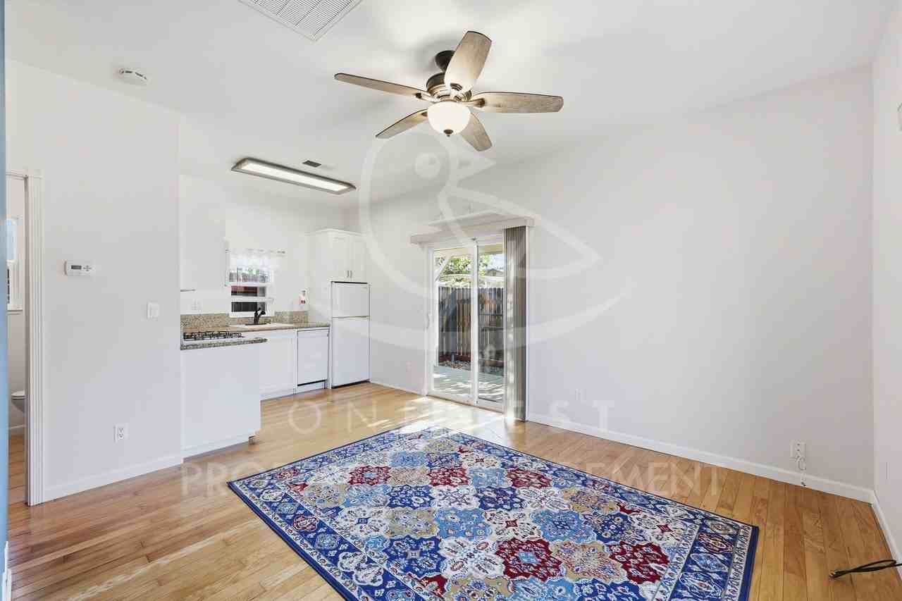 314 Main St - Photo 6 of 18