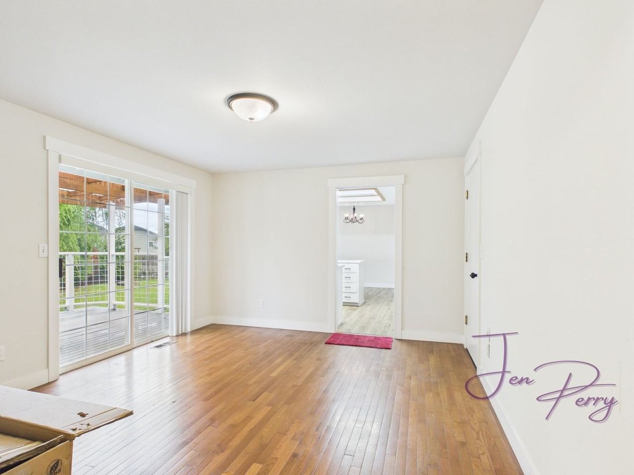 501 Shuksan Way - Photo 4 of 20
