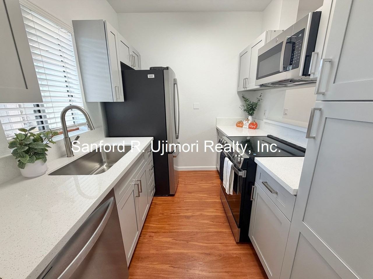 94-698 Lumiauau St #QQ7 - Photo 3 of 17