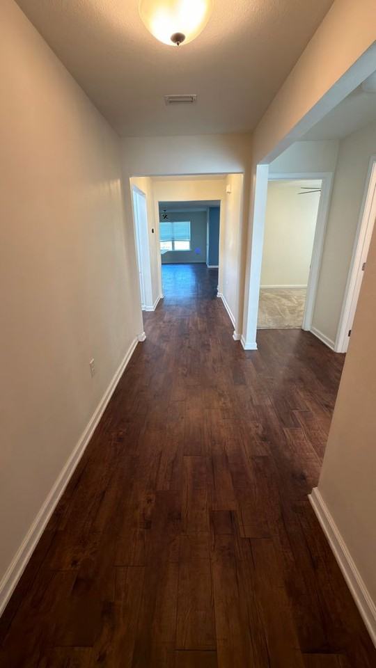 7123 Riverbrooke St - Photo 3 of 28