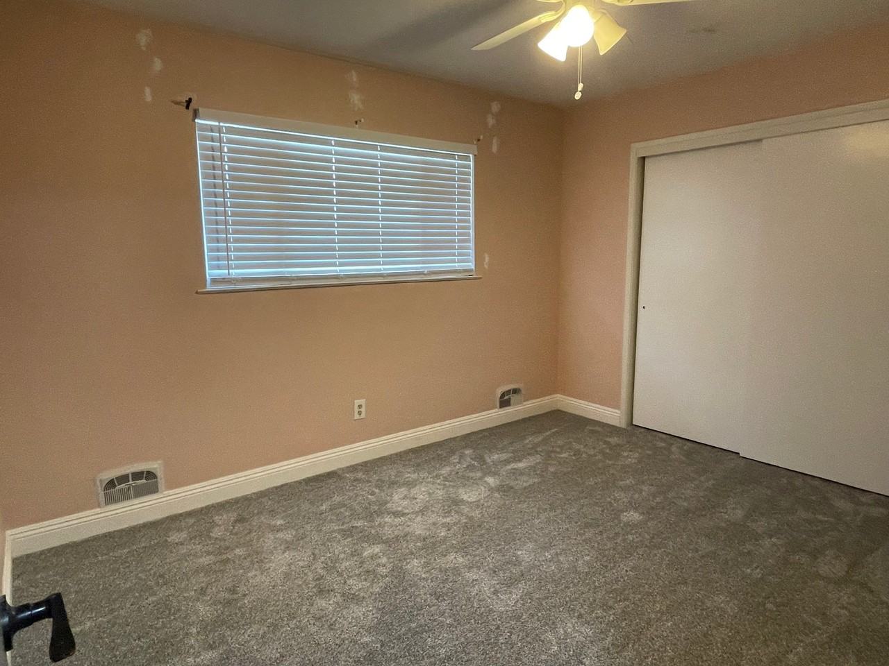 293 N York St - Photo 7 of 16