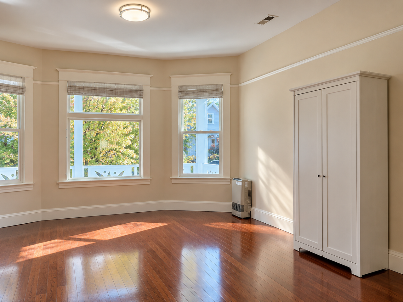 1533 Se 34th Ave - Photo 7 of 36