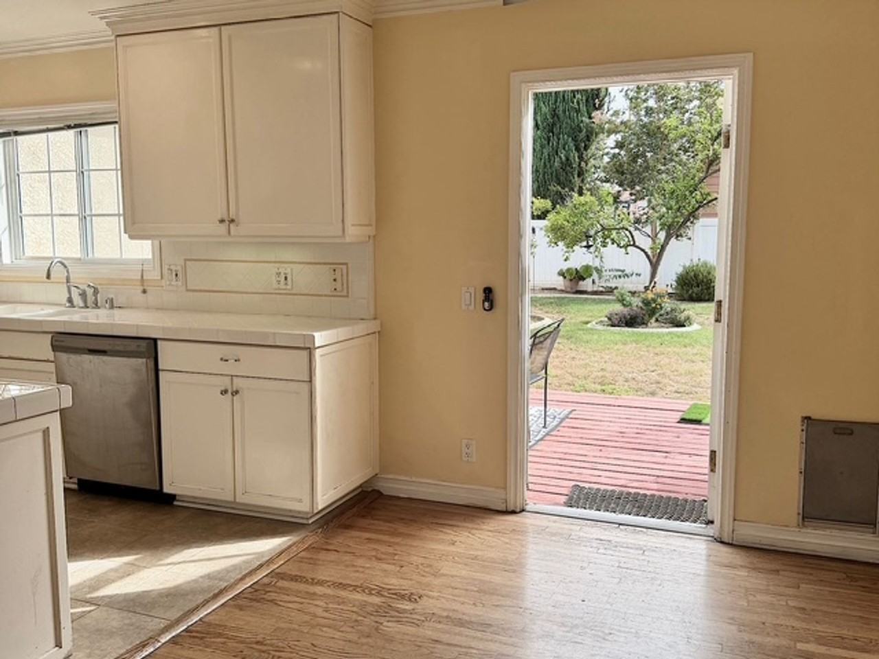 17332 Burma St - Photo 6 of 25