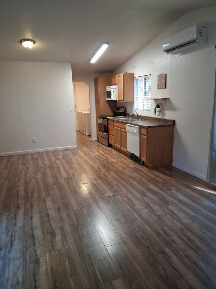 14436 Carnegie Rd - Photo 6 of 16