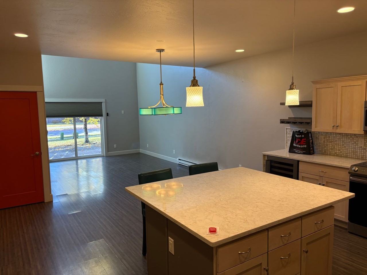5200 Tumblehome Ave - Photo 4 of 23