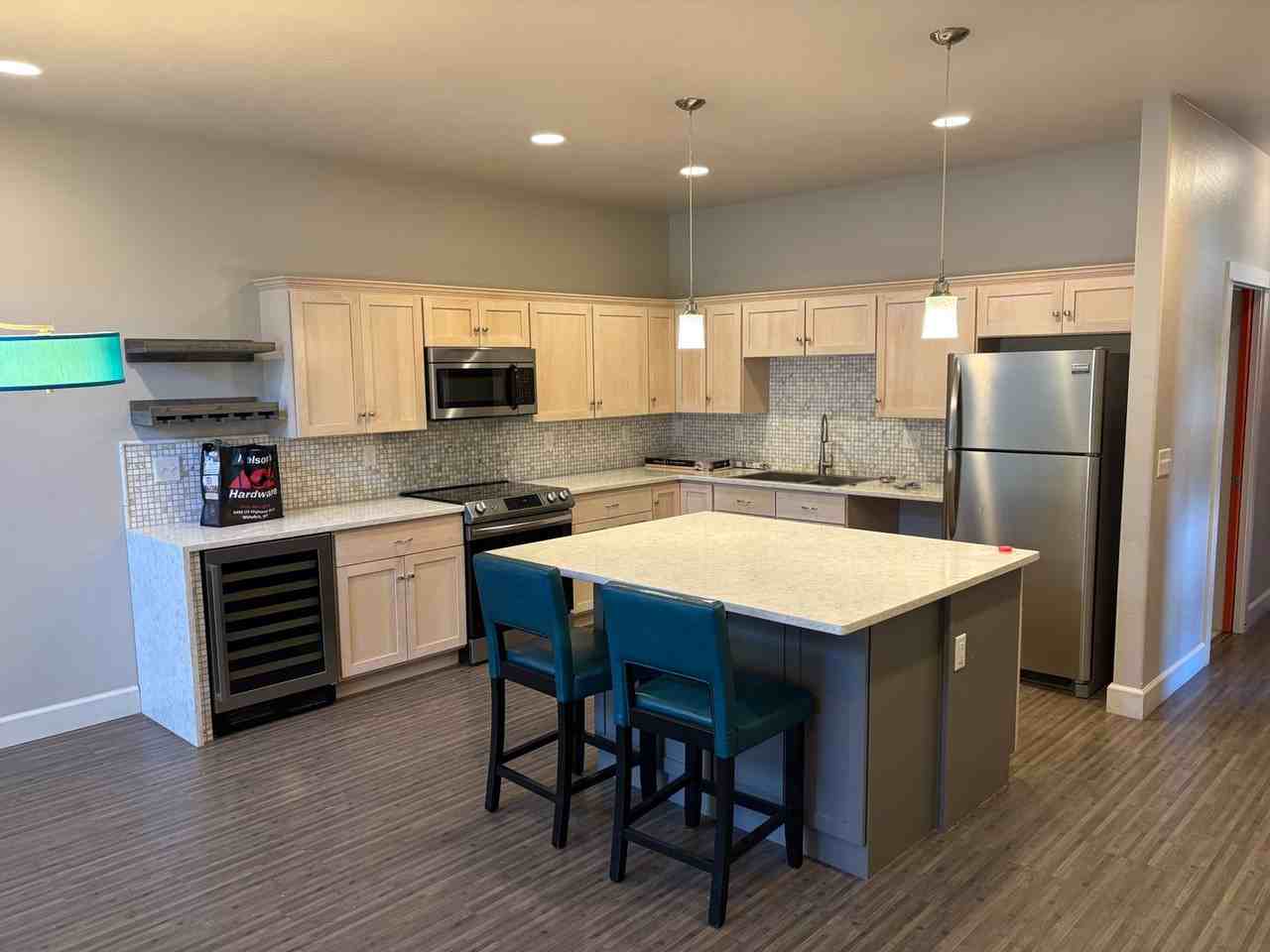 5200 Tumblehome Ave - Photo 7 of 23