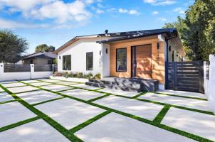 featured image of 14627 Huston St