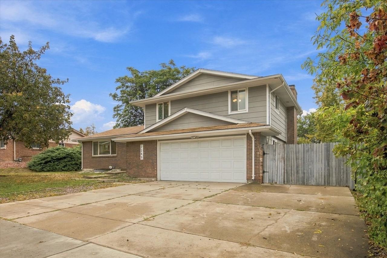 7289 W 73rd Ave - Photo 2 of 33