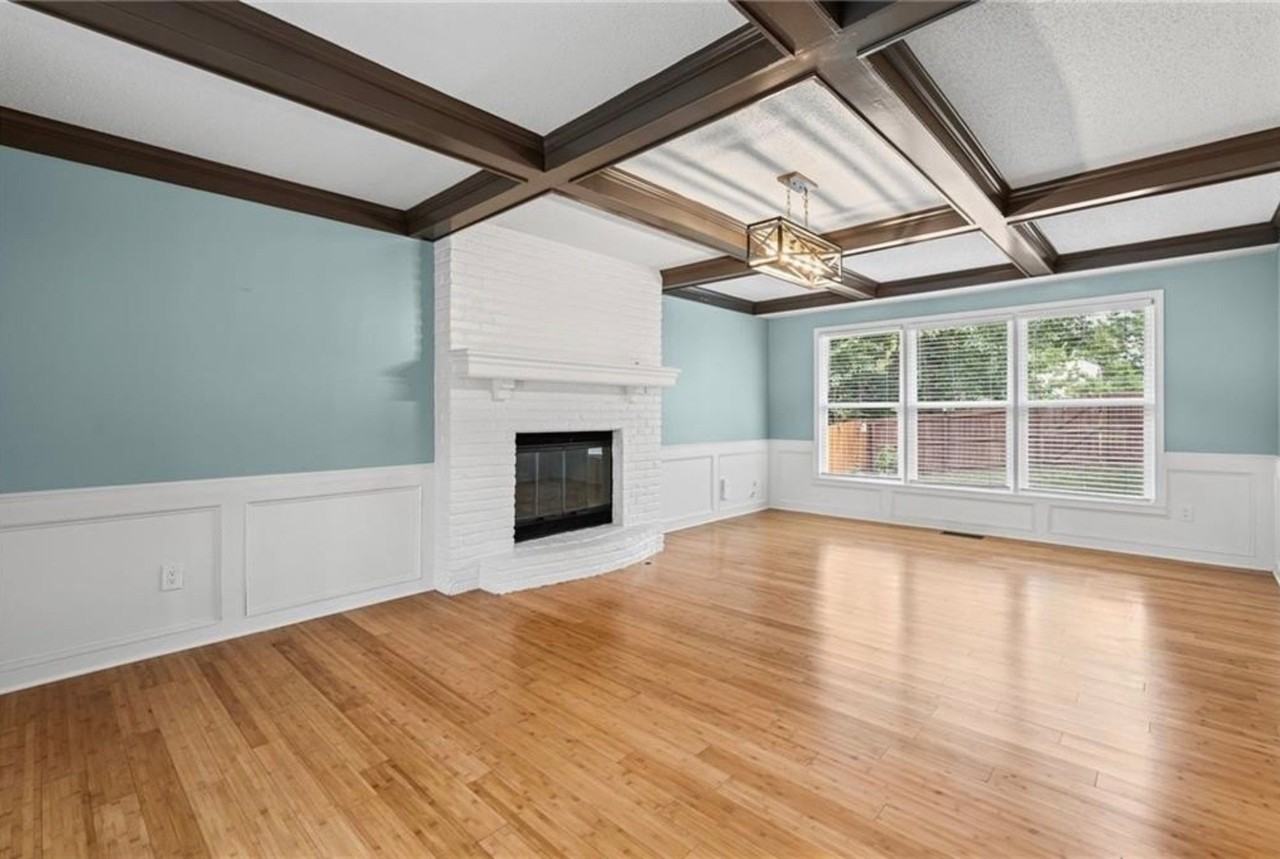 8933 Woodstone St - Photo 2 of 23