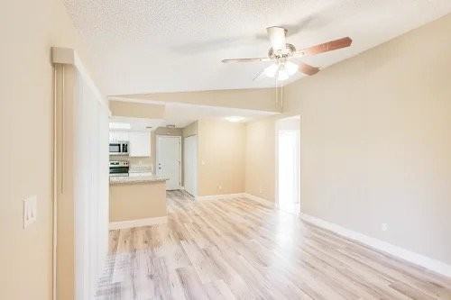 1501 Blueteal Dr - Photo 5 of 12
