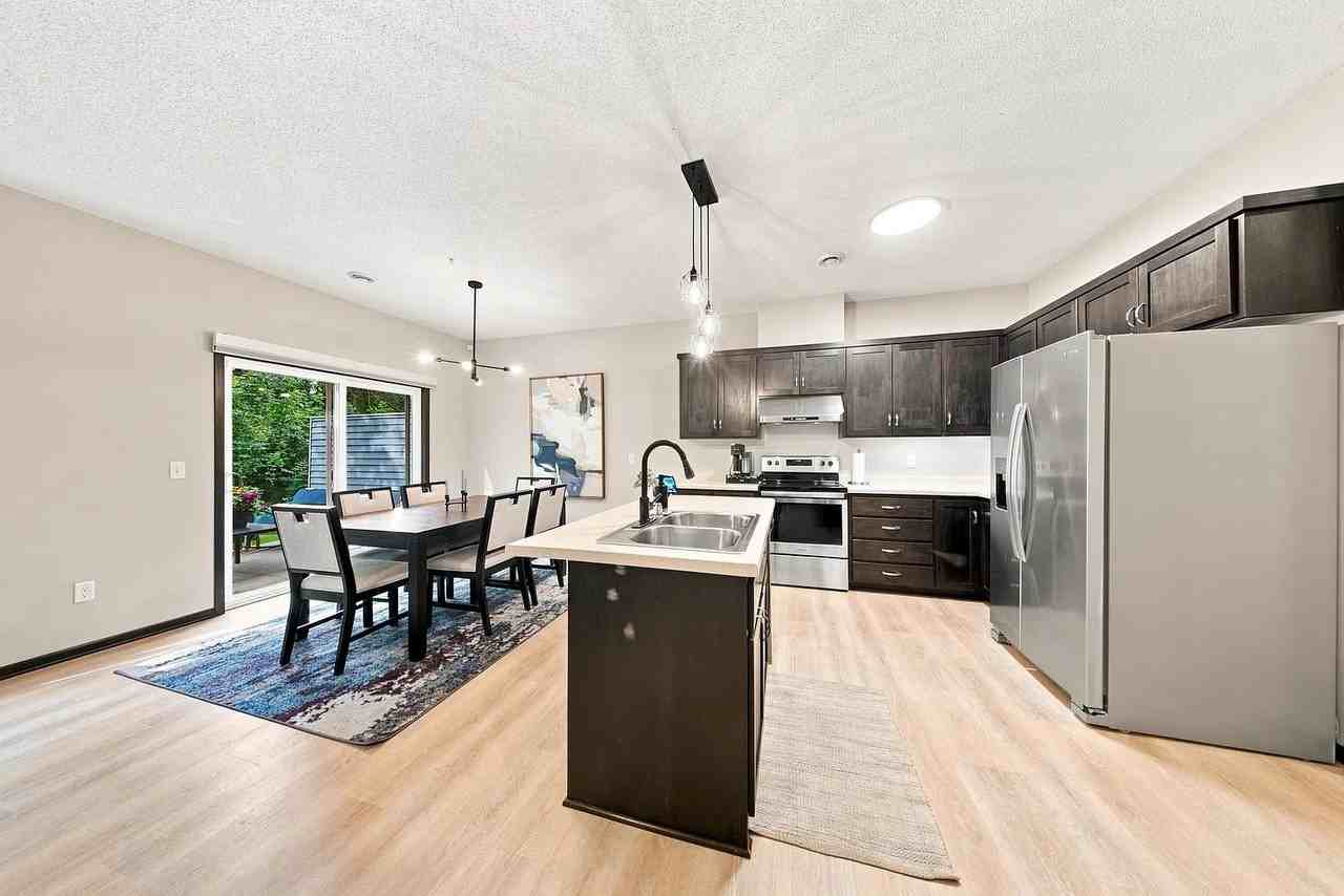 12226 River Valley Dr - Photo 7 of 20