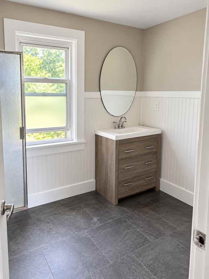 8245 Cottonwood Dr #B - Photo 7 of 11