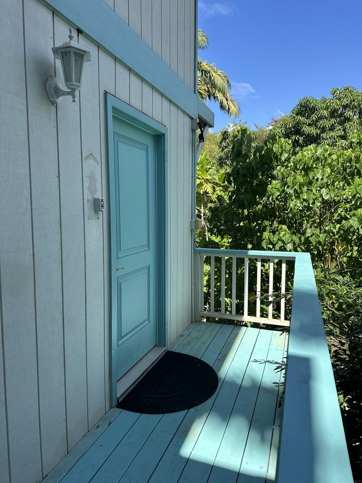 239 Keonekai Rd #B - Photo 2 of 10