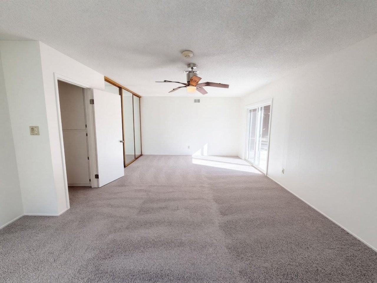 6800 Havenhurst Dr - Photo 7 of 17